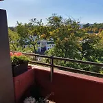 707 Mit Pool