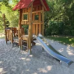 707 Mit Pool Apartment *