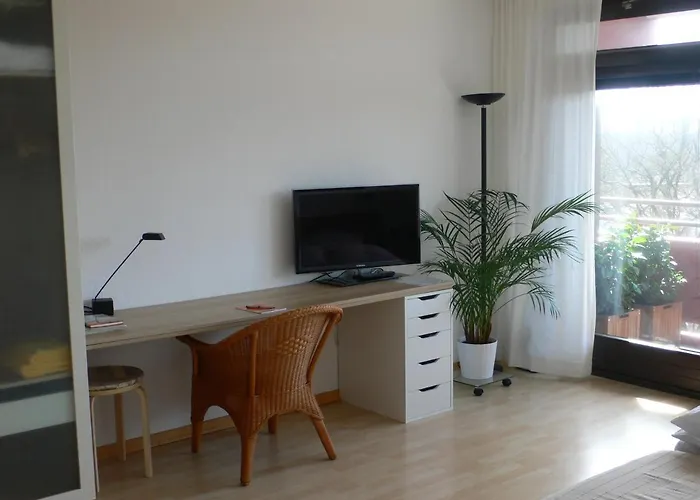 707 Mit Pool Lahnstein