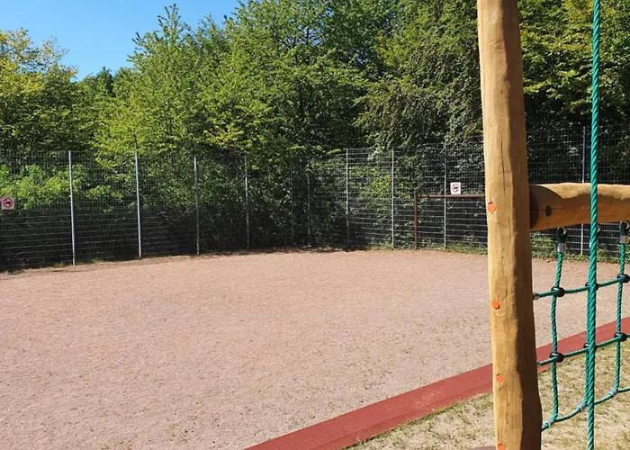 707 Mit Pool * Lahnstein