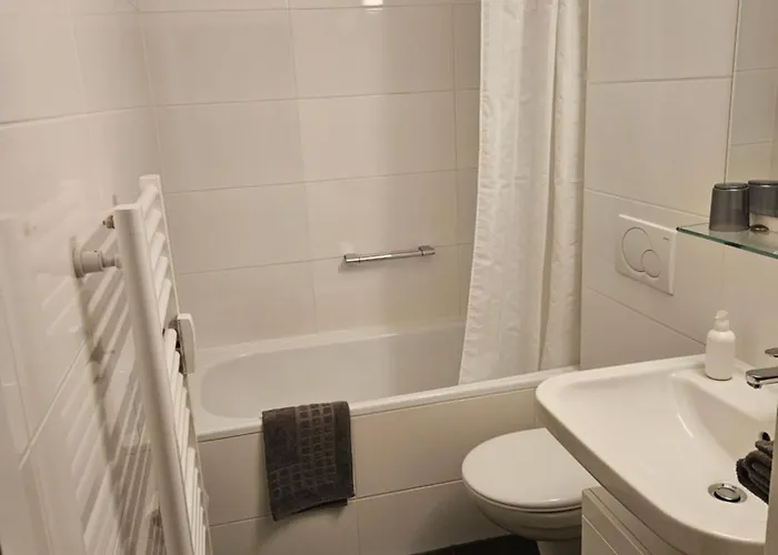 707 Mit Pool Lahnstein